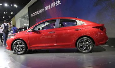 Компания Hyundai презентовала обновленный Solaris.