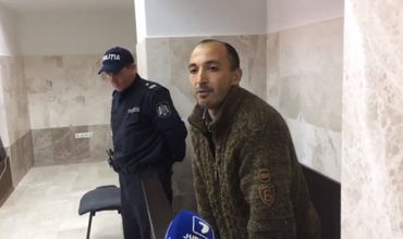 Гражданский активист Георге Петик. 