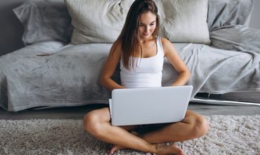 Работа из дома стала для многих испытанием.