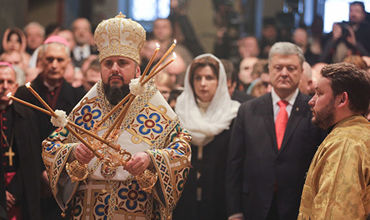 В Киеве состоялась интронизация главы "новой церкви".