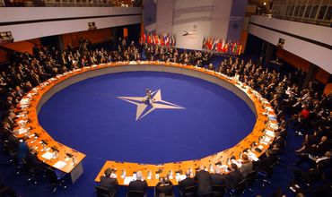 США ждут полноправного членства Македонии в НАТО к саммиту в декабре.