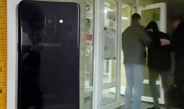 В Кишиневе задержали подозреваемого в уличном ограблении девушки.