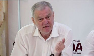 Павловский покидает партию "Платформа "Достоинство и правда"