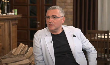 Усатый: PAS копирует Плахотнюка даже в предвыборных подачках, но называет это «добрыми делами».
