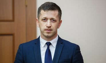 Госсекретарь минэкономики в области транспорта Сергей Букэтару.