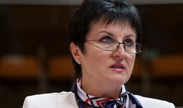 Лидер партии