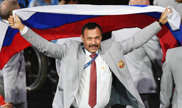 Андрей Фомочкин уже прибыл в столицу РФ и сегодня сможет осмотреть неожиданный подарок.