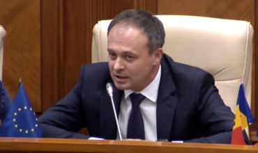 Канду: Мы предлагаем выплачивать по 2000 леев на ребенка до 18 лет.