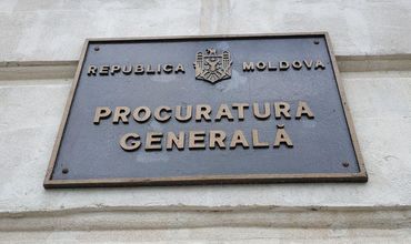 За неделю прокуратура предъявила обвинения более 200 подсудимым.