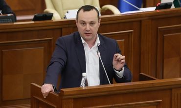 Батрынча рассказал о возможном задержании депутатов 8 июня.