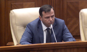 Министр внутренних дел Андрей Нэстасе.