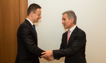 Лянкэ встретился с министром иностранных дел и внешней торговли Венгрии