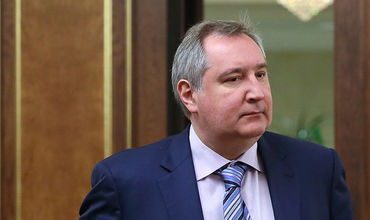 Накануне Венгрия и Румыния не пустили самолет с российской делегацией на борту в свое воздушное пространство.