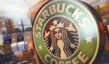Starbucks разрешил клиентам использовать криптовалюту для оплаты товаров.