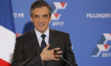 Экс-премьер Франции предстанет перед судом.