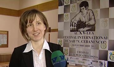 Королева молдавских шашек запамятовала, сколько золотых наград хранится в ее медальной коллекции.