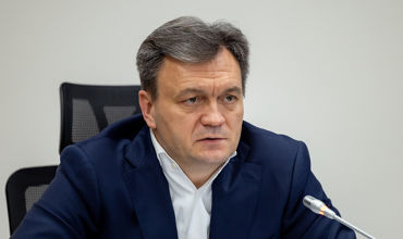  Речан попросил пересмотреть законодательство в области национализации.