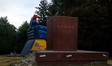 Напомним, вчера в Фалештах под покровом ночи снесли памятник Владимиру Ленину.