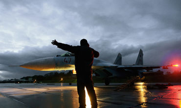 Истребители Су-27 были подняты в Крыму после приближения самолётов-разведчиков США.