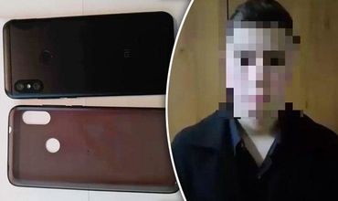 В ходе допроса он признал свою вину, заявив полицейским, что украл телефон, чтобы сделать подарок.