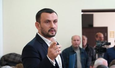 Член Демпартии, экс-депутат Корнел Дудник.