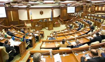 НПО обеспокоены быстрым принятием Кодекса правил и процедур парламента.