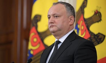 Додон запросит Конституционный суд о роспуске парламента Молдовы.