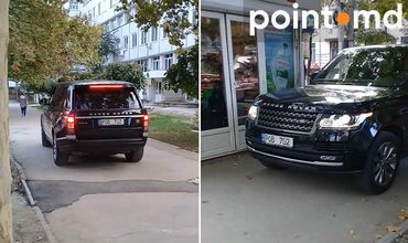 Претора столичного сектора Центр застали за ездой на автомобиле по тротуару.