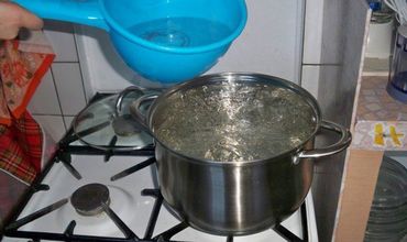 Горячая вода в жилых домах по этим улицам и на Телецентре будет отключена в 9.00, а ее подача возобновлена в 22.00.