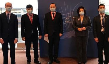 Только 2 из 5 депутатов проголосовали за резолюцию ПАСЕ о независимости судебной власти.