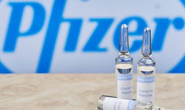 Румыния передаст Республике Молдова 100 тысяч доз вакцины Pfizer.