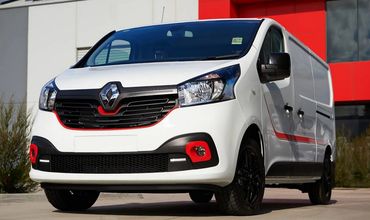 Renault представил «формульный» фургон Renault Trafic.