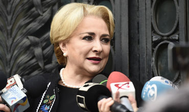 Meme-uri cu noul prim-ministru al României, Viorica Dăncilă. Foto: protv.ro