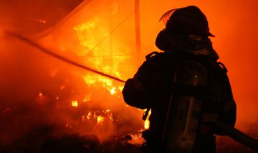 Incendiu puternic în incinta unei mănăstiri din Argeș