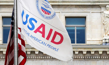 В Белом доме начали обсуждать закрытие USAID как независимого агентства.