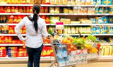 В августе цены понизились в среднем на 0,4% против 0,9% в июле.