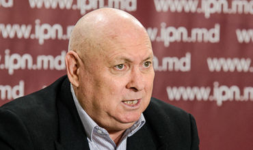 По его словам, в мужчину из Таджикистана выпустили не менее 10 пуль, чтобы он умер.