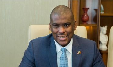 Посол США в Молдове Дерек Хоган.