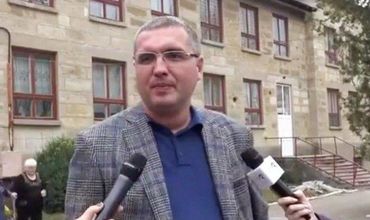 Конфуз в Бельцах: Ренато Усатый не смог найти себя в списках избирателей.
