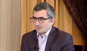 Политолог, журналист Эрнест Варданян.