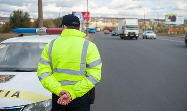 В Кишиневе полицейские вымогали у автоледи 200 евро.