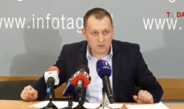 По cловам Петренко, под видом «Антифа» провокации будут устраивать боевики, которых сегодня готовят под крышей охранного агентства ARGUS S.