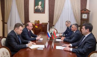 Красносельский встретился с послом РФ Олегом Васнецовым.
