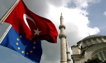 Турция требует от ЕС назвать дату отмены виз.