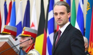 Министр обороны Евгений Стурза. 