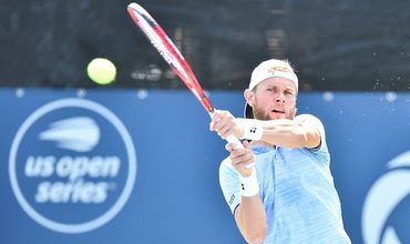 Раду Албот победил Жиль Симона на открытом чемпионате Канады.