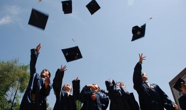 Утвержден Регламент организации и проведения программ постдокторантуры.