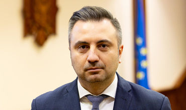 Новый гендиректор НАРЭ задекларировал счета в 23 банках и криптовалюту.