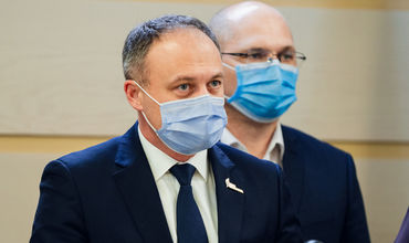 Парламентская группа PRO Moldova зовёт фракции за стол переговоров. Фото: Point.md.