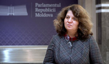Председатель парламентской комиссии по СМИ Лилиана Николаеску-Онофрей.